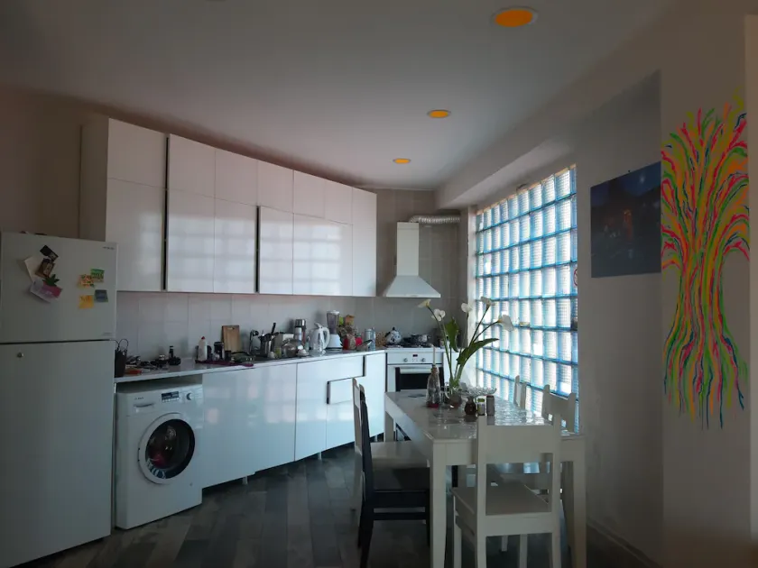 Amazing studio apartment in the heart of Batumi - Image 1