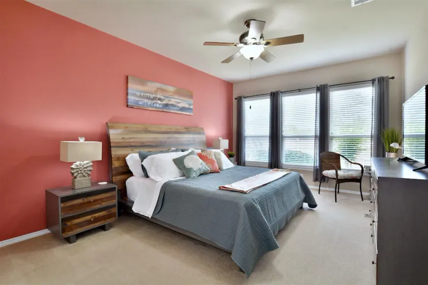 SUN CITY GEORGETOWN, TX RESORT - STUNNING CONTEMPORARY! - Image 1