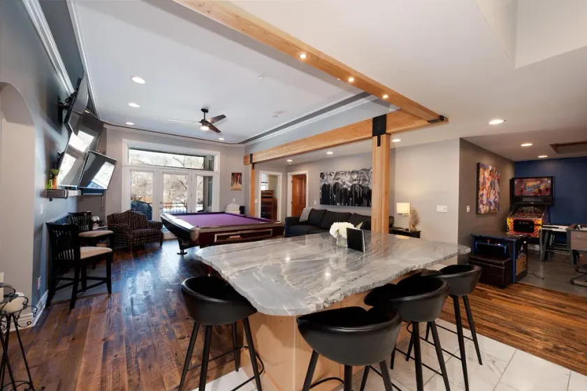 Premier placering i Historic Downtown Durango - Game Room / pool bord / bordfodbold - Image 1