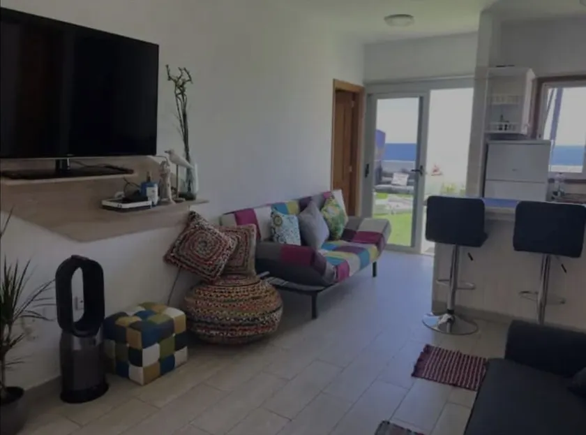 Ocean Side Harbour Paradise Apartment - Image 1