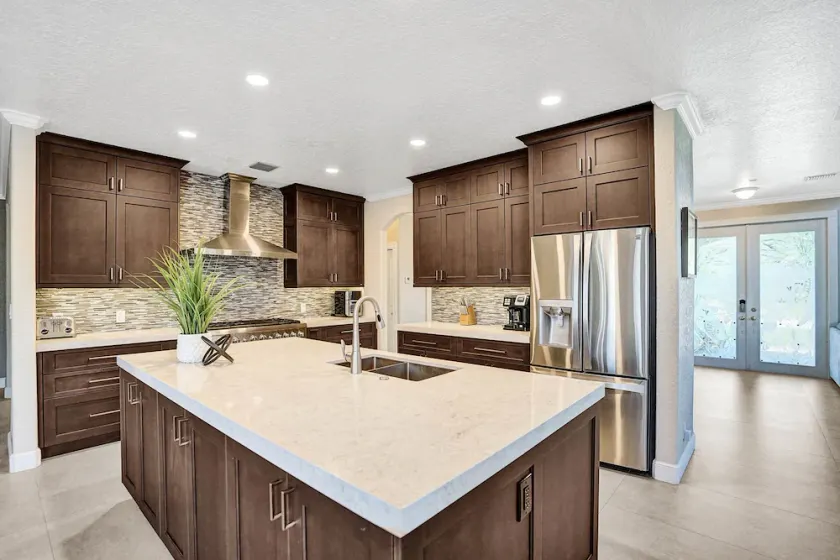 Luxury Casa Mila 7BR With Private Heated Pool - Image 1