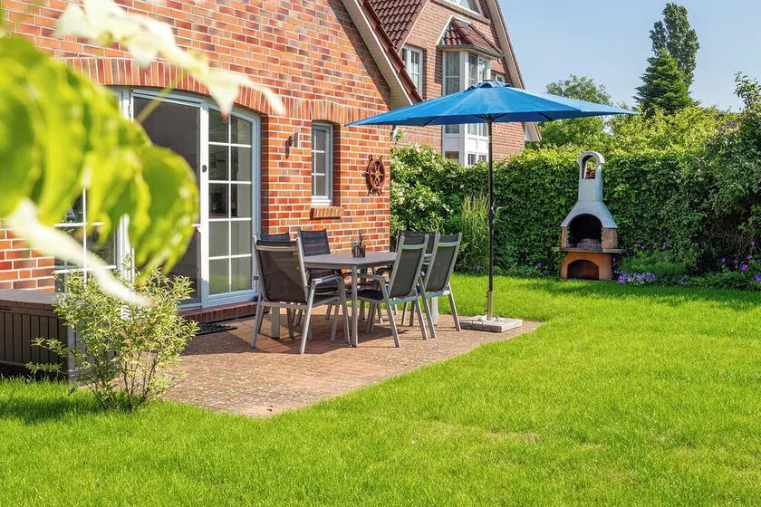 Hochwertiges Ferienhaus mit Garten in Zentraler Lage - Image 1