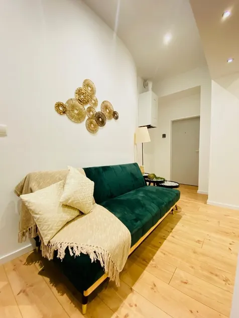 Lovely 4-BR Retreat Ottakring with Stunning City - Image 1