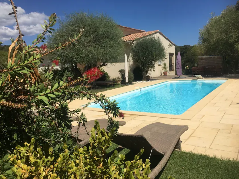  Private villa  and large  pool 08 mn from Porto Vecchio and marvellous beaches  - Image 1