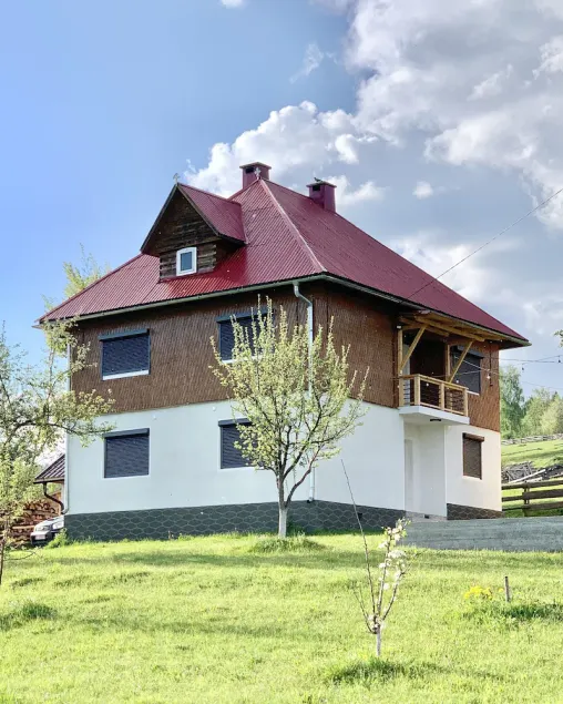 Rustic & cozy 5 bedroom Cabin - in the heart of Apuseni Mountains - Image 1