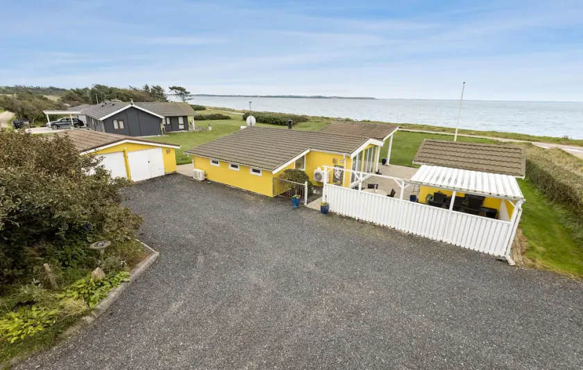 3 Bedroom Amazing Home In Spøttrup - Image 1