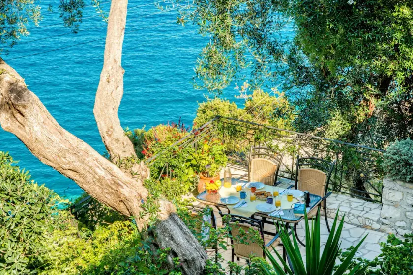 Aglaia Villa - Image 1