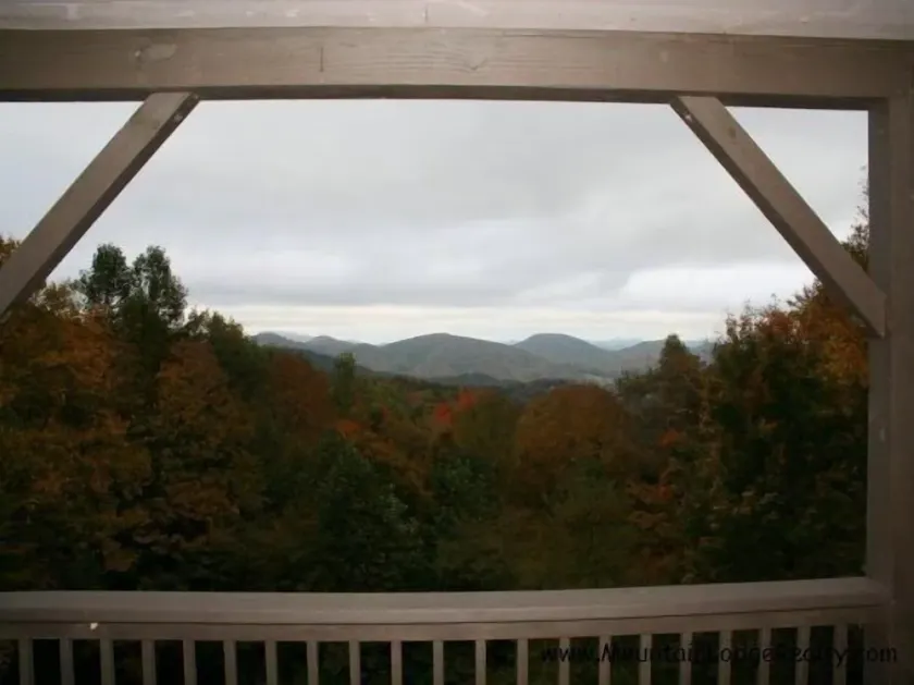 Mountain Top Private Retreat - Image 1
