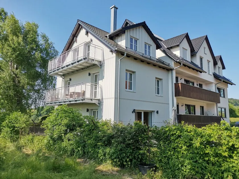 Apartment (80sqm) with balcony (10sqm) 2km away from Weißenburg - Image 1