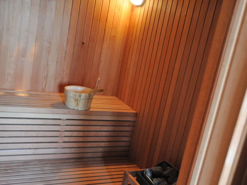 Holiday Home in Bastogne With Sauna & Bubble Bath - Image 1