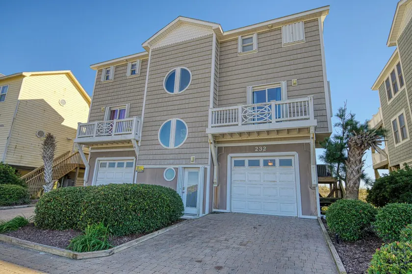 Portals - Oceanfront Luxury Retreat on Topsail Island - Image 1