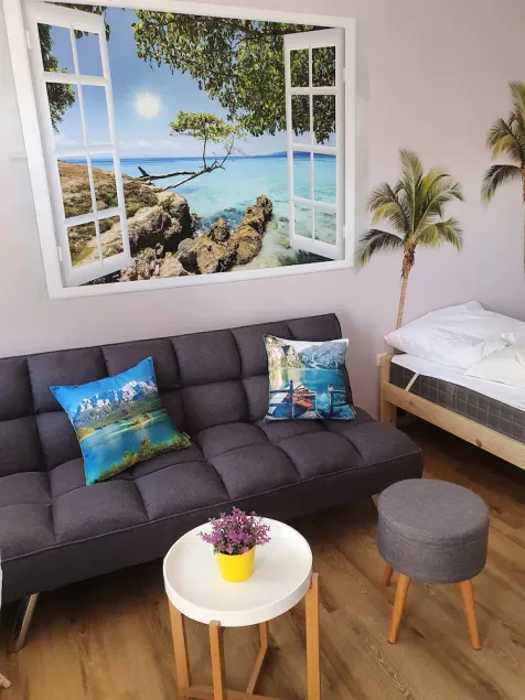 Small apartment with terrace for 2 Person - Image 1