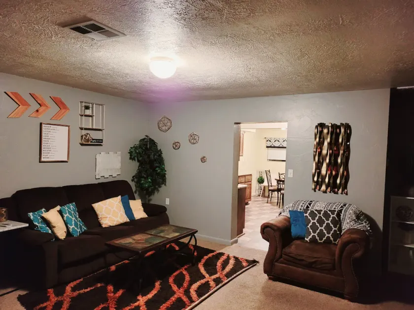 2 bedroom holiday home - Image 1
