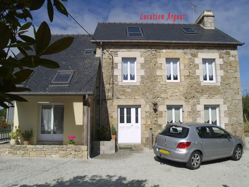 Rental house Argoat in SAINT MICHEL DE PLELAN - Image 1
