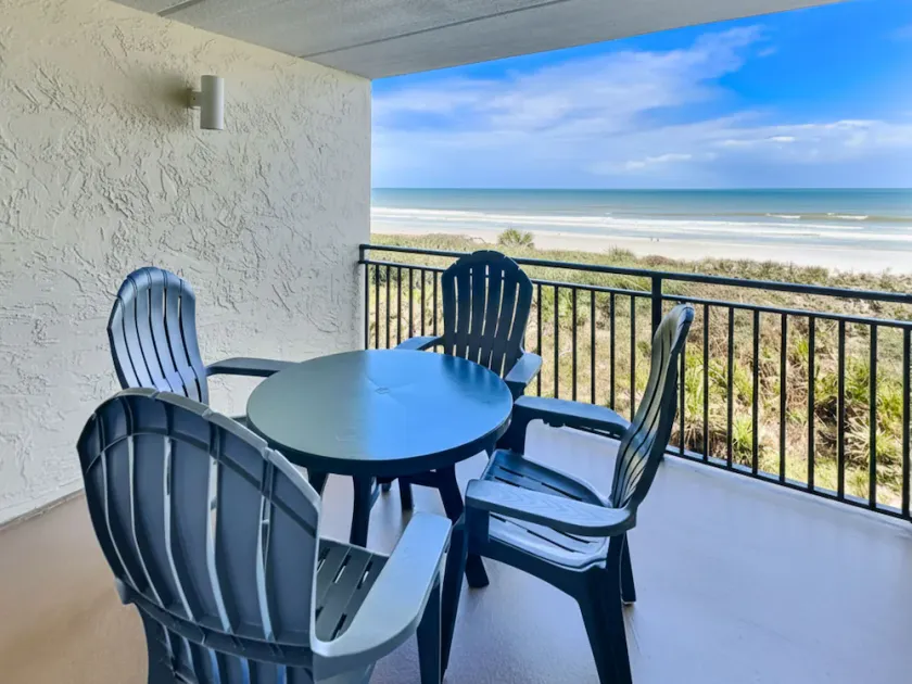 Windjammer 206, 3 Bedrooms, Sleeps 8, Ocean Front, 2nd Floor, Elevator - Image 1