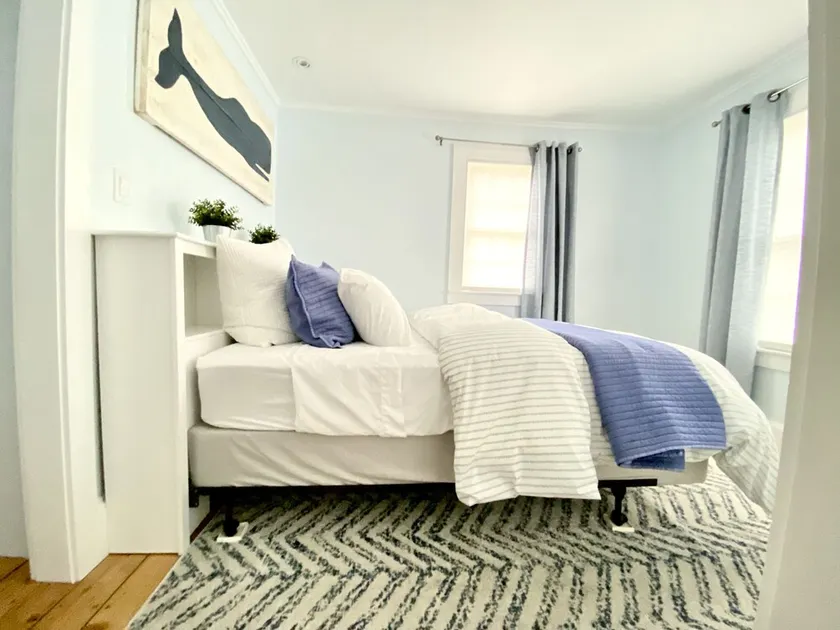 Clean Cozy Cottage Downtown Camden - Image 1