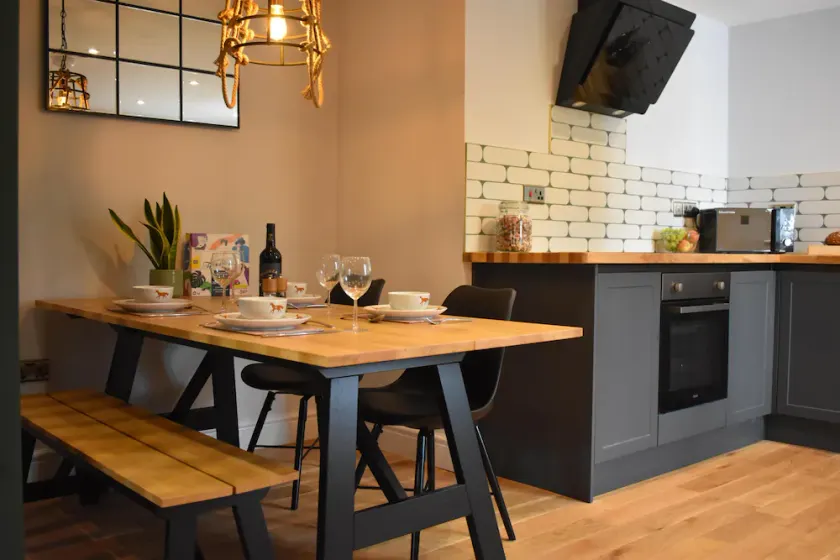 Yr Hen Beudy Barn Conversion Sleeps 4 Dogs Ok - Image 1
