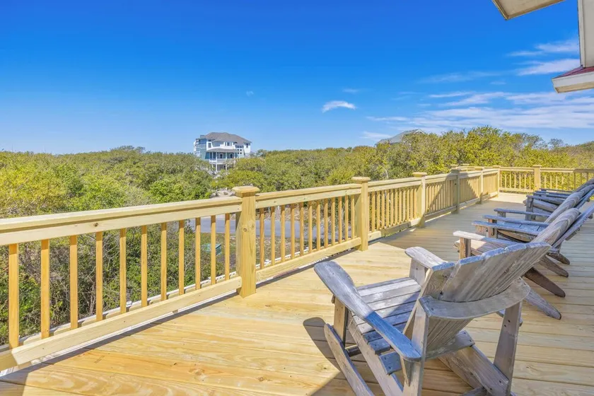 Soundside Dog Friendly Home w/ Private Pool, Hot Tub, Theater and Game Rooms - Image 1