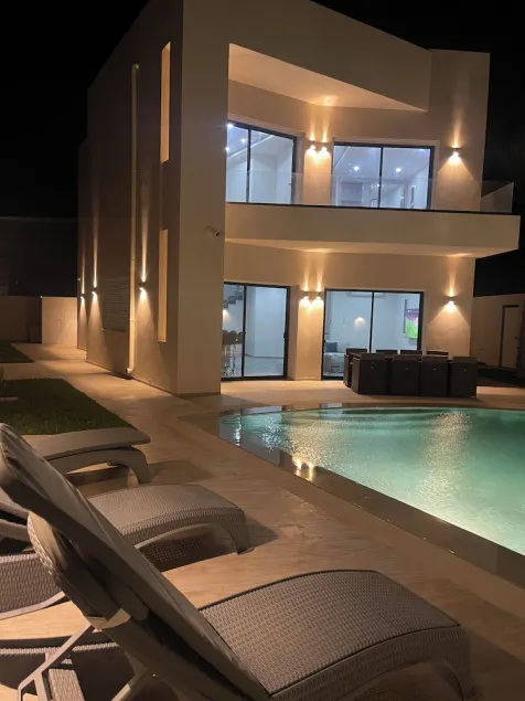 Villa Moderne Avec Piscine à Djerba - Image 1