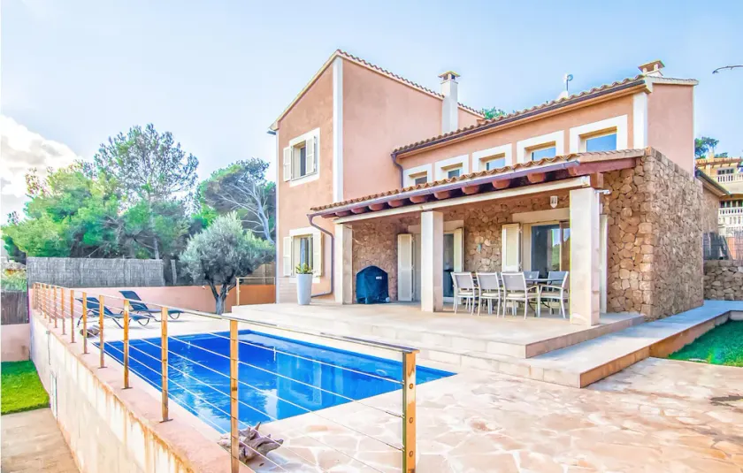 Hus vid stranden på Mallorca - Image 1