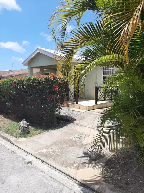 Stylish 2BR Villa | Walk to Beach & Speightstown | Quiet West Coast Escape - Image 1