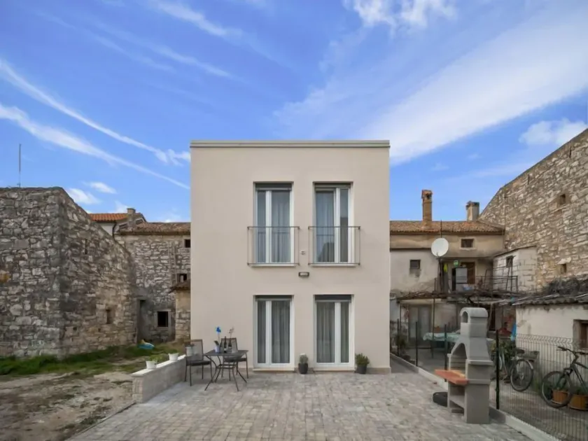 Holiday Home Dario by Interhome - Image 1