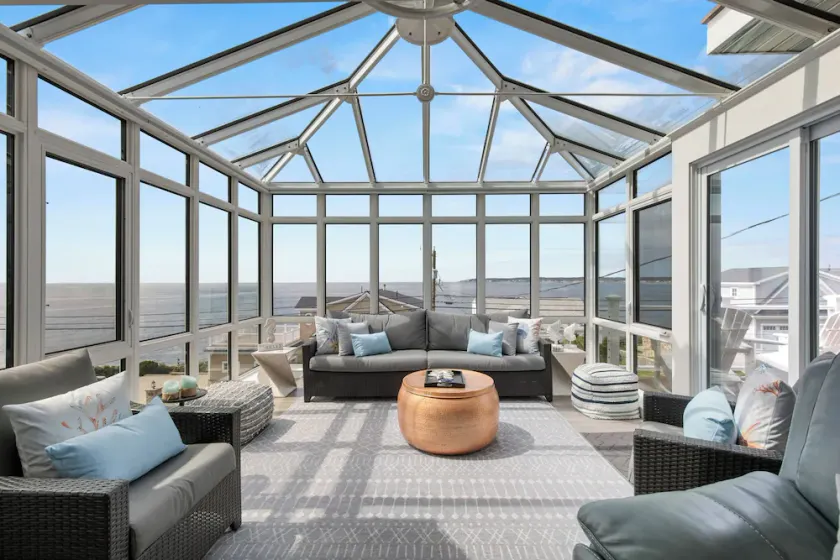Sweeping Ocean Views at Deja Blue + Salt & Shine - Image 1