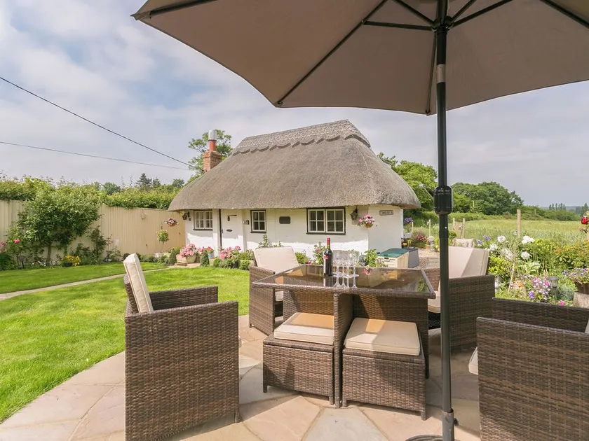 Brittons Hill Cottage - Image 1