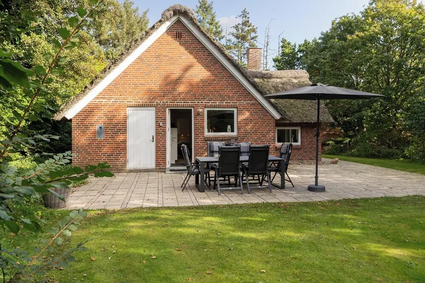 Maren's Hus - Three Bedroom House, Sleeps 5 - Image 1