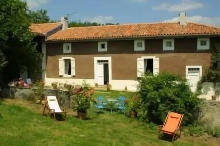 \"Cape Clos\" cottage for 6 people in Pyrenean piedmont - Image 1