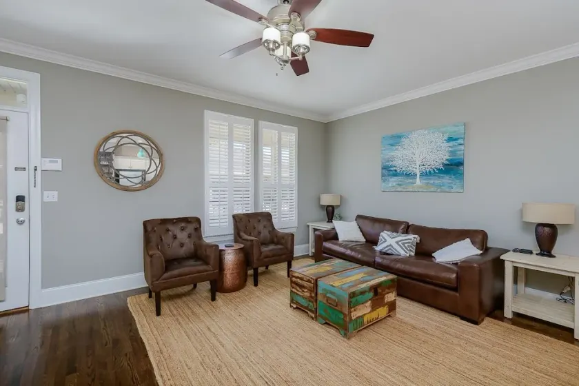 Deluxe downtown Tallahassee condo; great value! - Image 1