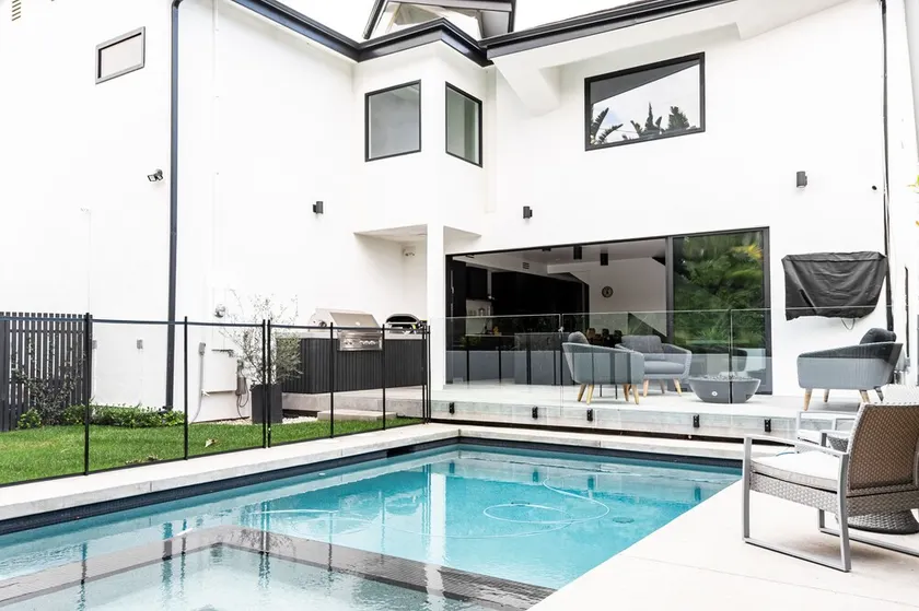 Ultra Luxury 6BR 4BA New Construction with Pool! - Image 1