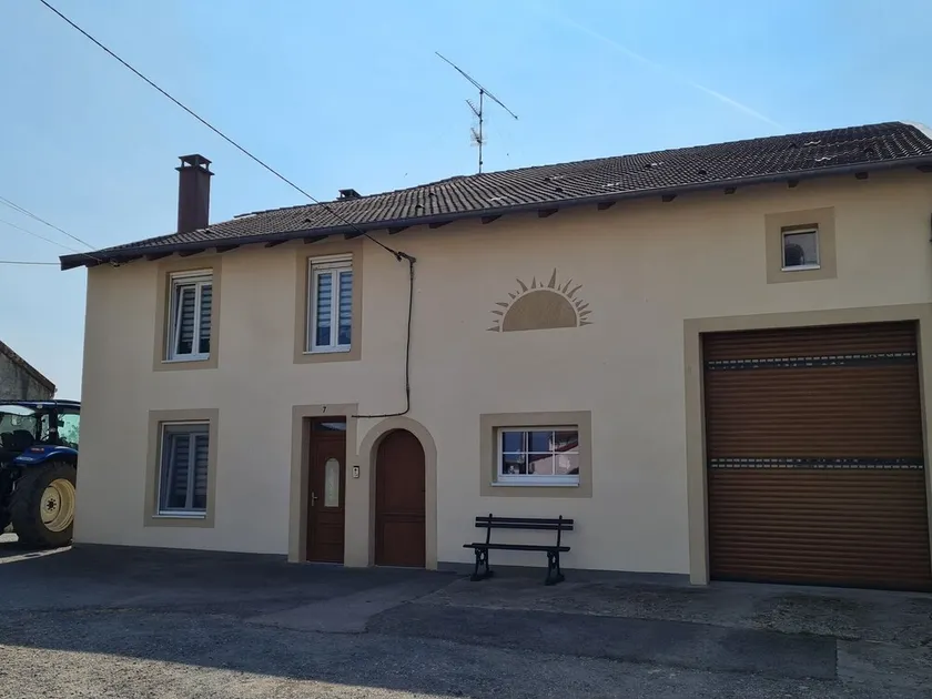 Charming Farmhouse Apartment with Modern Amenities near Lunéville - Image 1