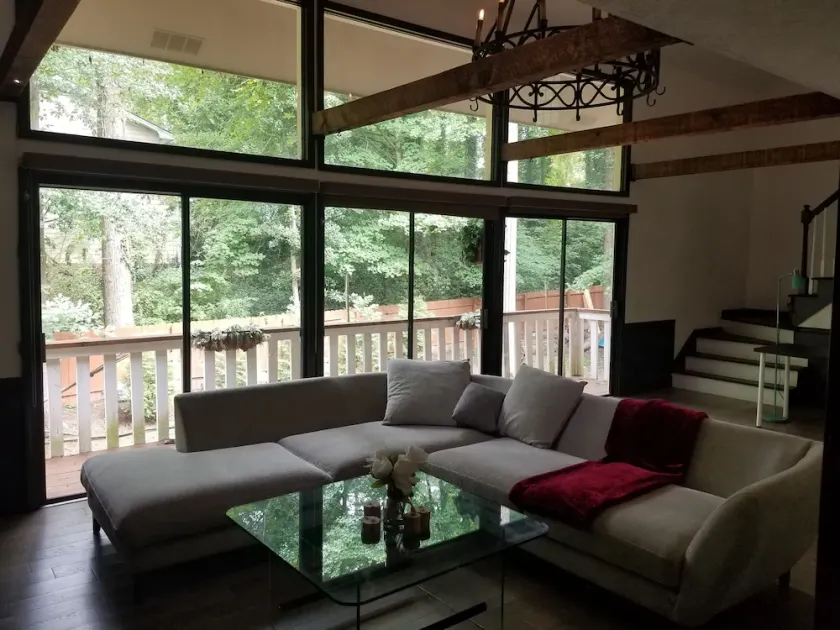 panoramic views, large hot tub / jacuzzi, cozy - Image 1