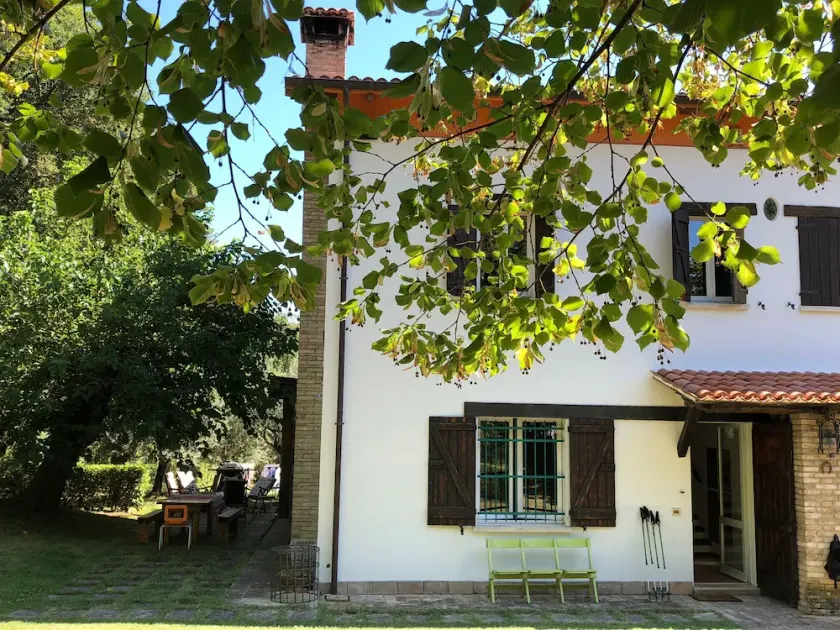 Roncosambaccio: Hus / villa nedsänkt bland olivträd nära havet - FANO - Image 1