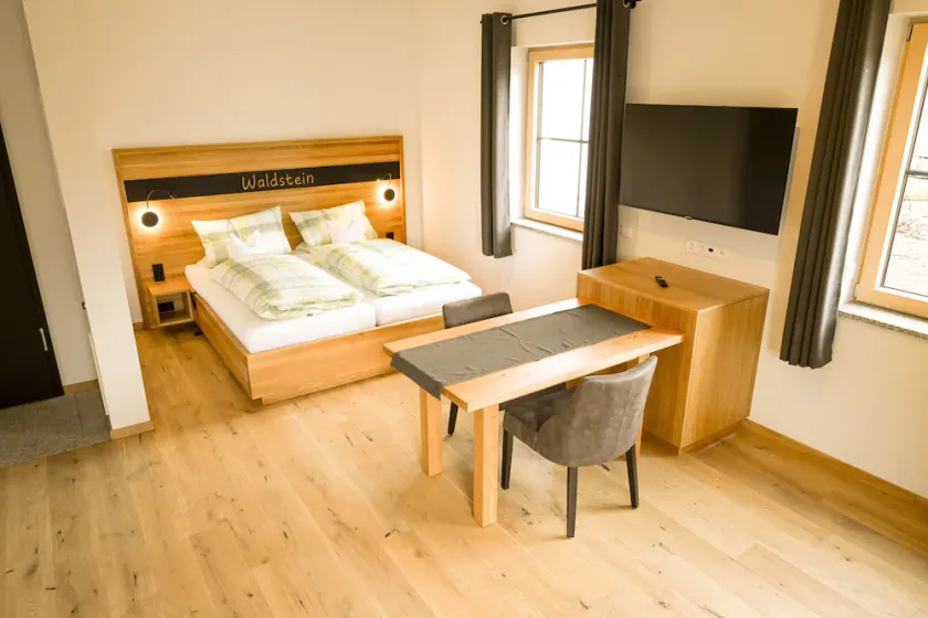 Apartment-Waldstein-Mobility bath-Terrace - Image 1