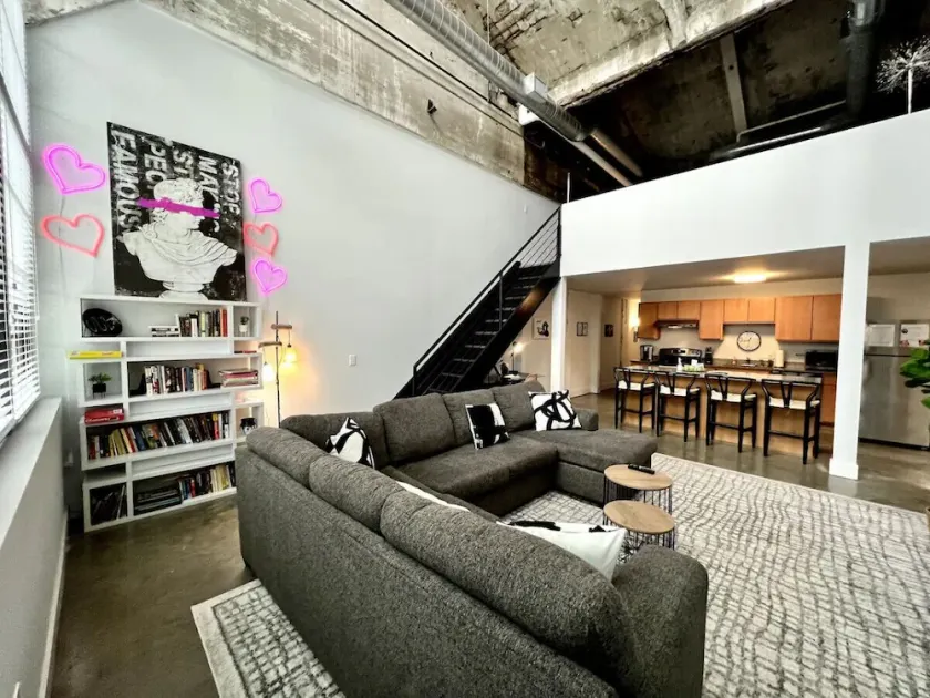 5110 Peters NEW · Great Kings Island and Brewery Loft on the River. - Image 1