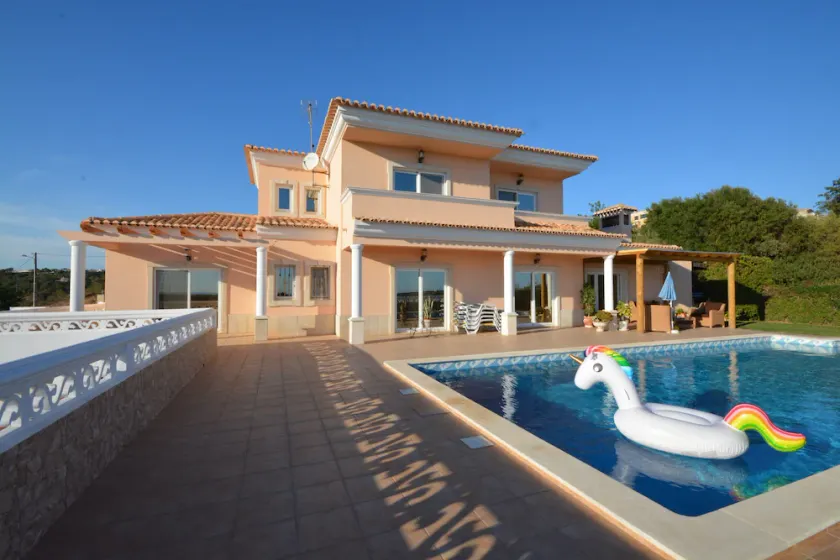 3 Bedrooms Villa and 5 Bathrooms and Really Nice Views - Image 1