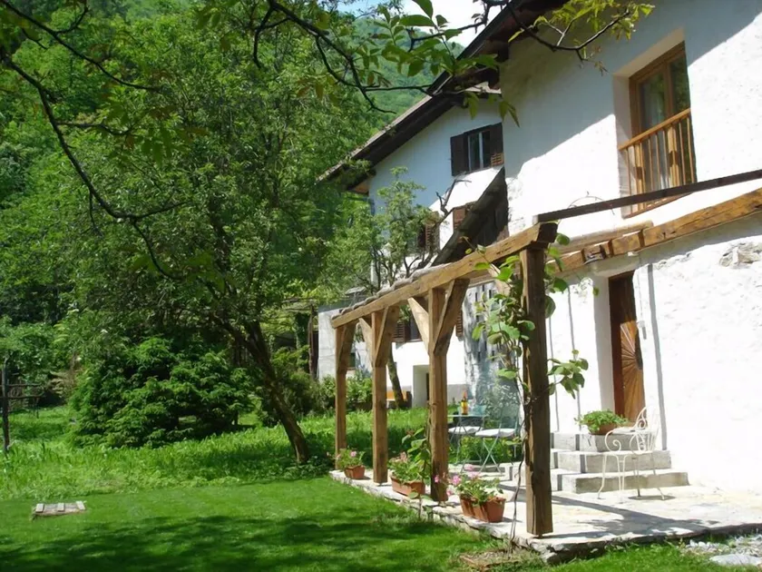 Wunderschön restauriertes Cottage in idyllischer Lage in Emerald Soca-Tal - Image 1