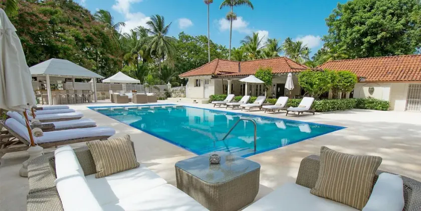 Melissa - Beliebte 5-Schlafzimmer-Villa mit privatem Pool und 2 Minuten zu Fuß zum Strand. - Image 1