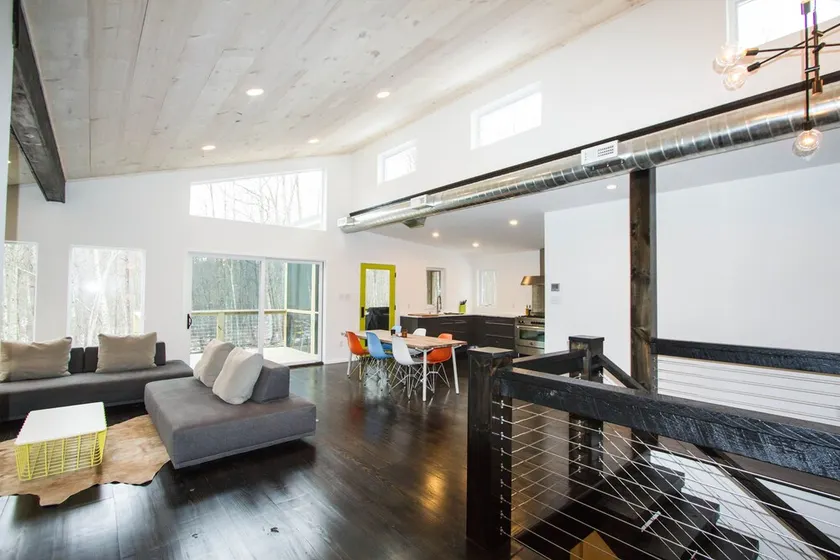 Mid Century Modern Ranch i Catskills Near River - Image 1