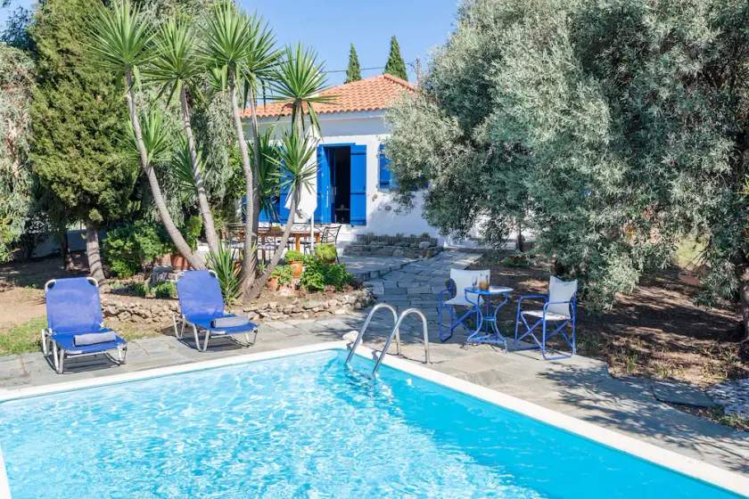 Villa Elaion Private Pool- Sea Views -sleeps 4+3 KIDS (bunk bed +cot+baby chair - Image 1