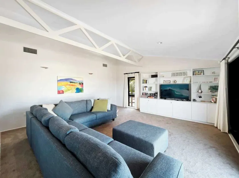 Family Getaway - Beach House - Image 1