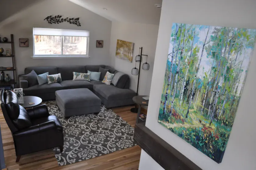 3 BR House for Families & Professionals - Walk to Trails, Breweries, Restaurants - Image 1