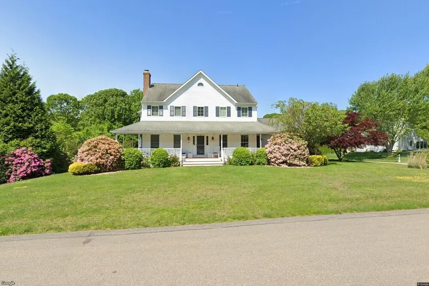 Long/Short Term Rental at Beautiful Westerly Home Near Mystic and Watch Hill - Image 1