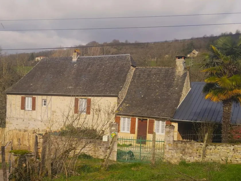 Maison périgourdine familiale proche sites préhistoriques - Image 1
