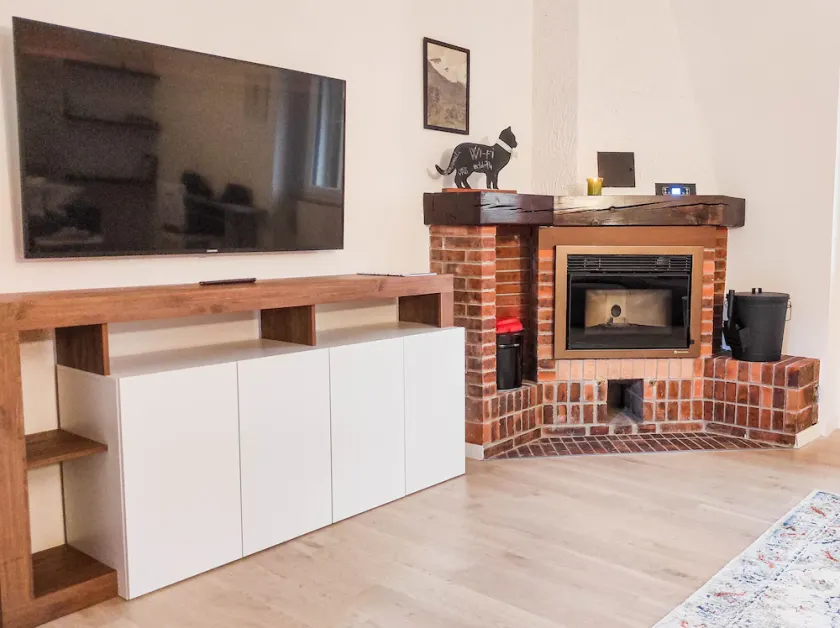 Lovely apartment with fireplace - Image 1
