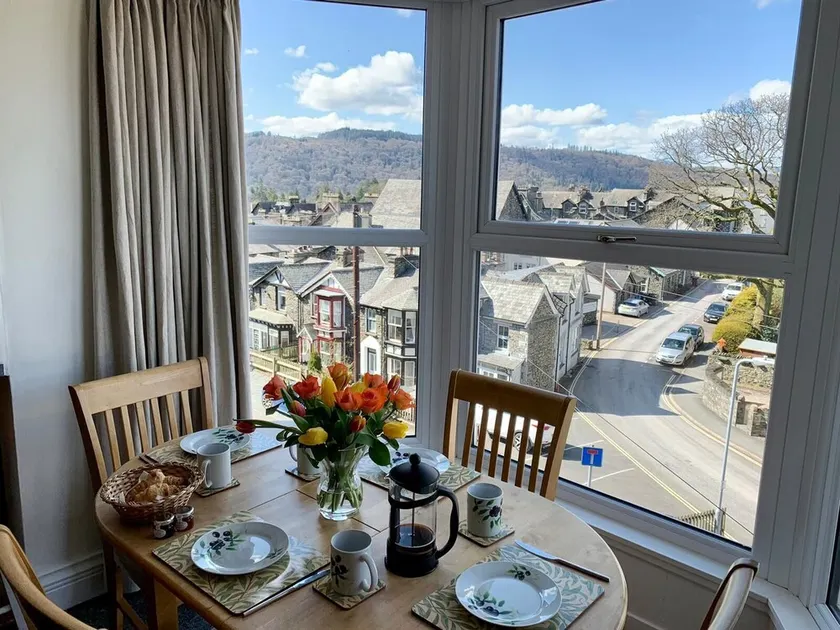 Ellie's View, home from home! - Image 1