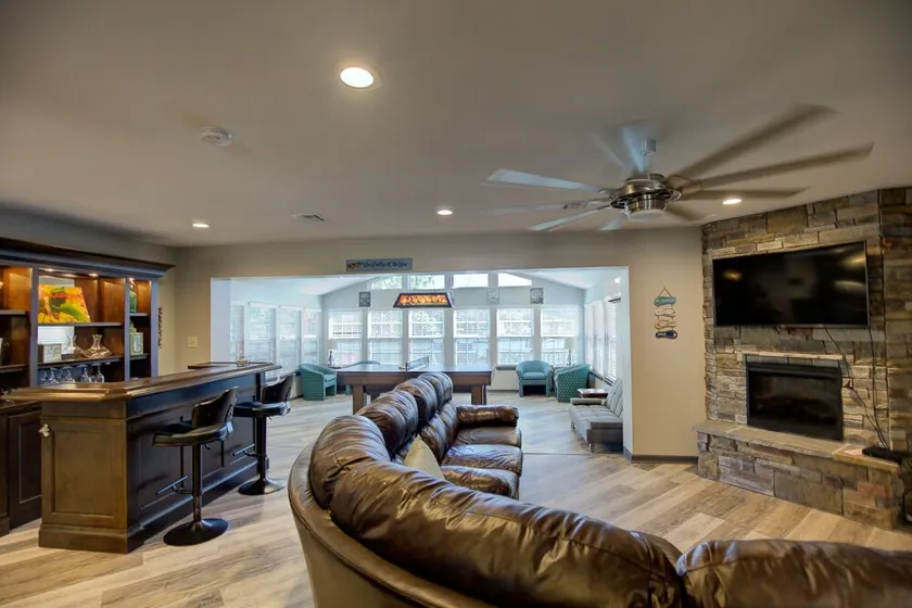 Waterfront Home with private boat ramp and boat dock. - Image 1