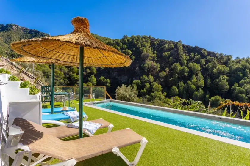 Villa Flower - Due Camere da Letto Villa, Ospiti Massimo 4 - Image 1